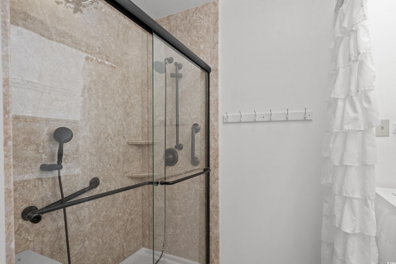 1415 Fox Hollow Way Photo 30