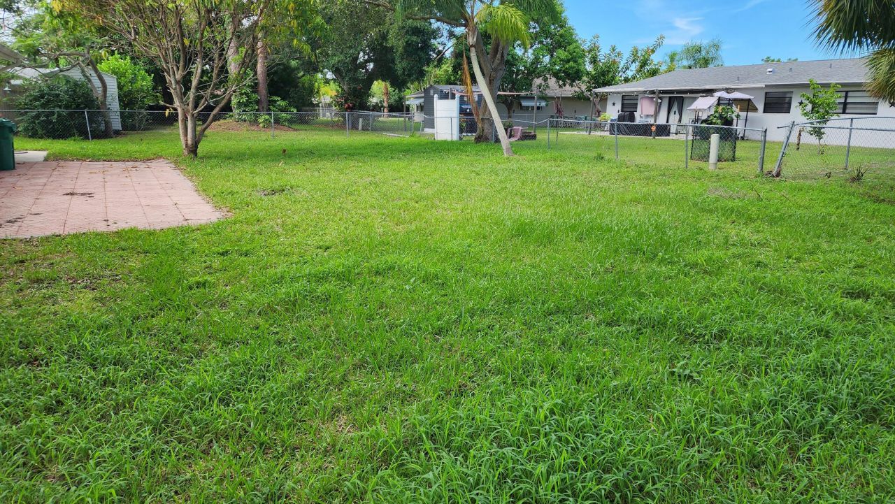 342 NE Surrey Street, Port Saint Lucie, FL 34983 Photo