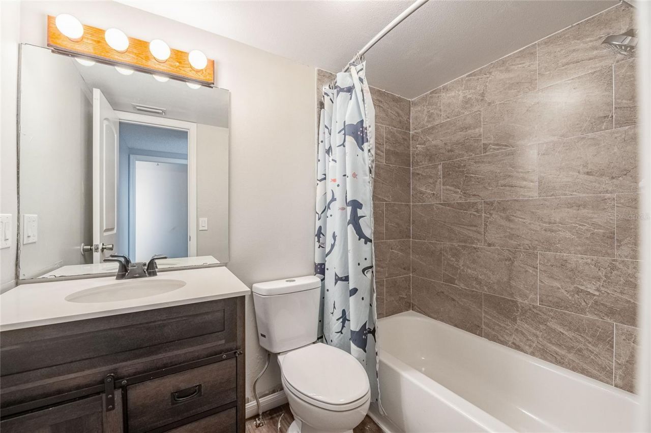 252 W Brookins Avenue, Eagle Lake, FL 33839 Photo