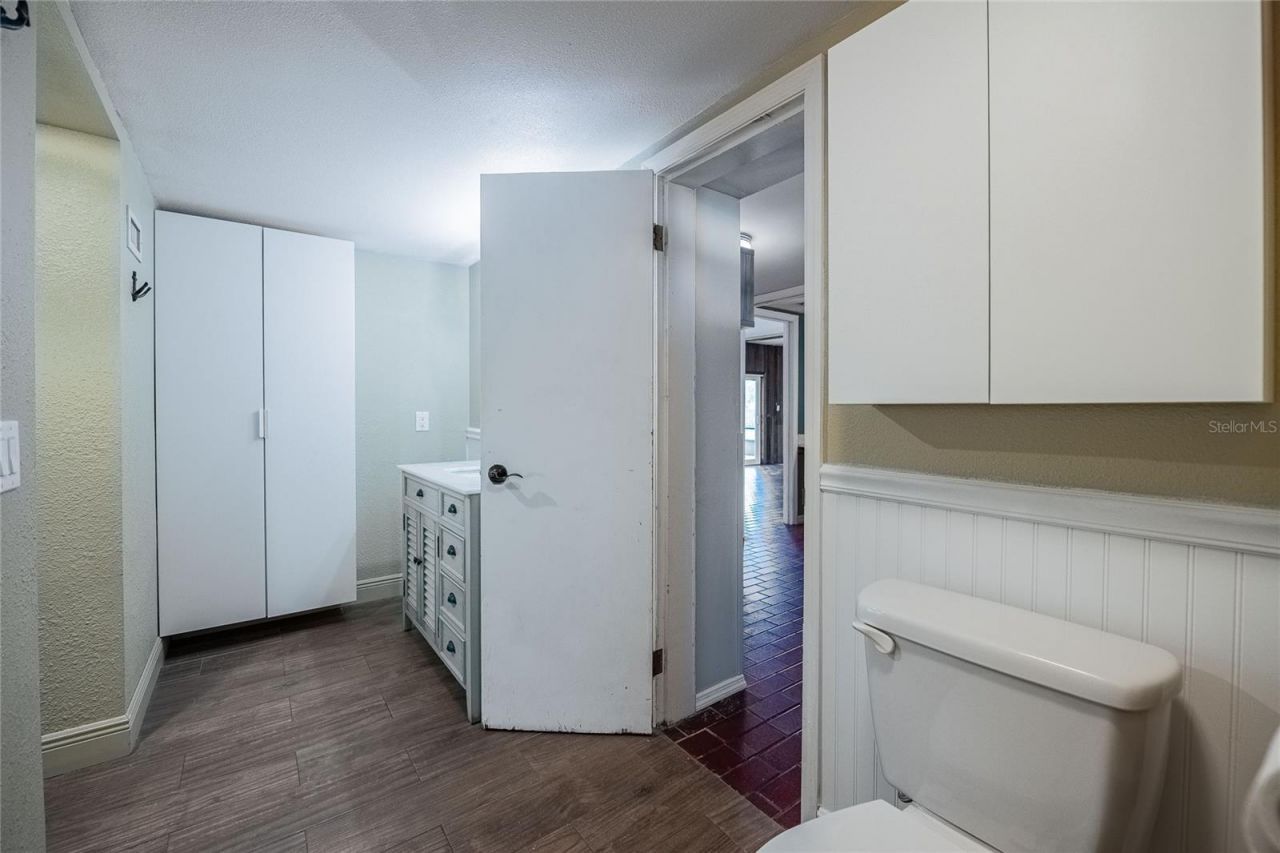 252 W Brookins Avenue, Eagle Lake, FL 33839 Photo