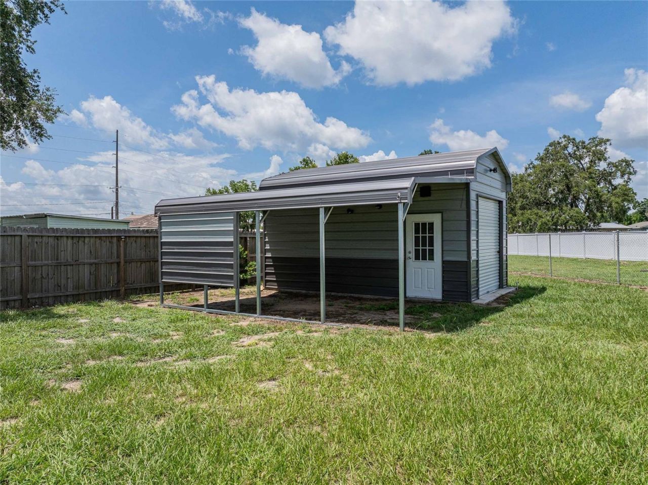 252 W Brookins Avenue, Eagle Lake, FL 33839 Photo