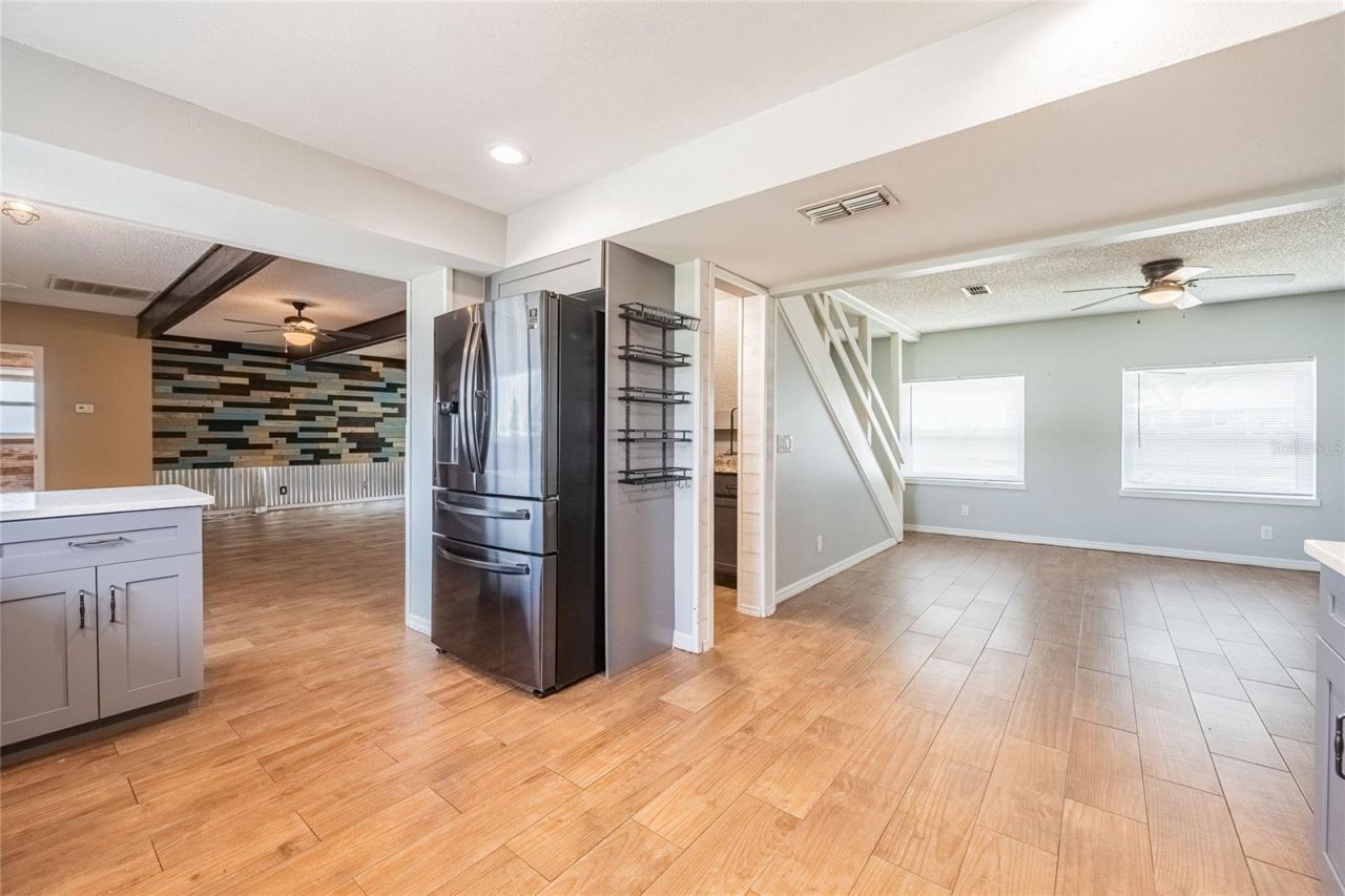 252 W Brookins Avenue, Eagle Lake, FL 33839 Photo