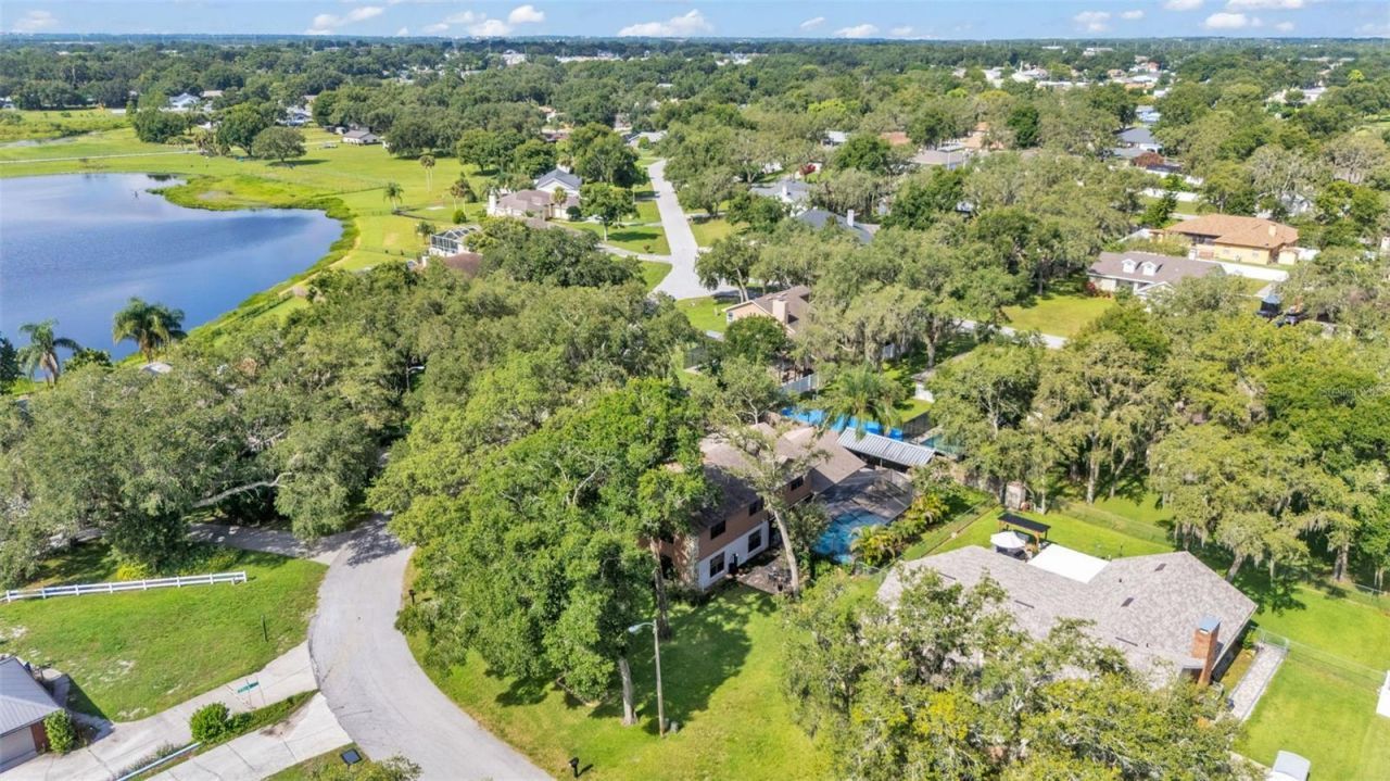 1230 Odoniel Loop S, Lakeland, FL 33809 Photo