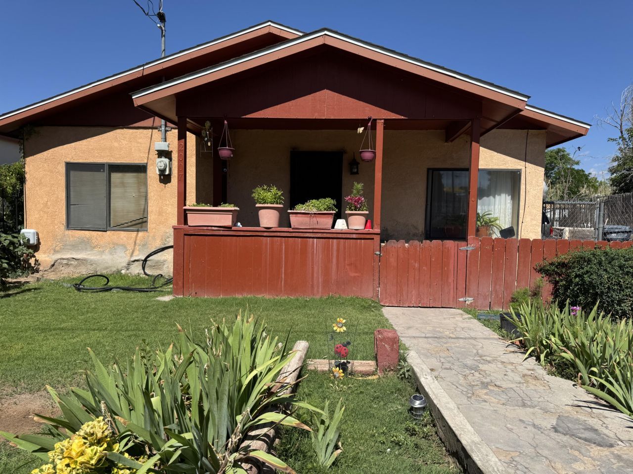 2007 Hinkle Street Se, Albuquerque, NM 87102 Main Photo