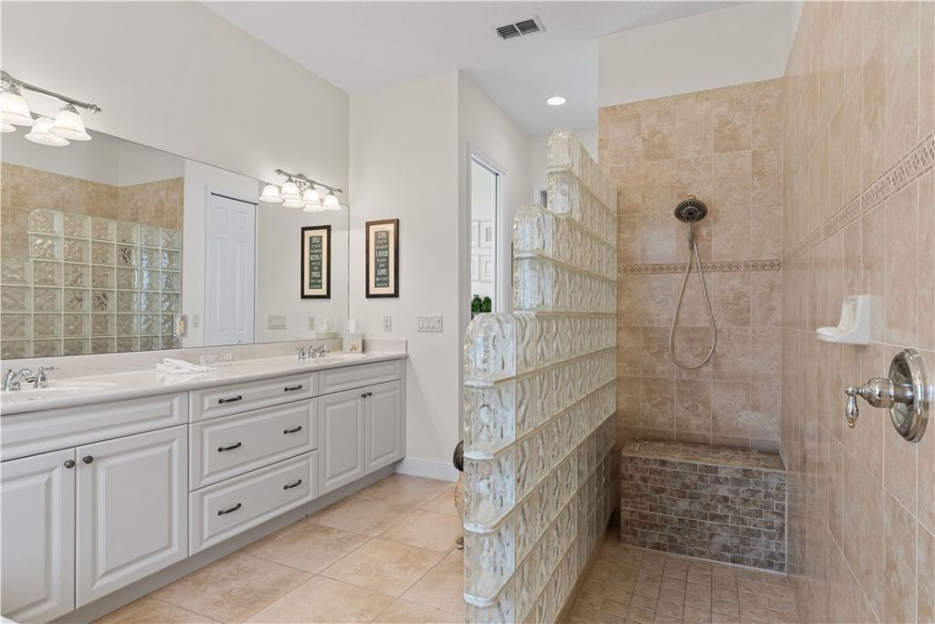 2020 Lynx Drive, Hutchinson Island, FL 34949 Photo
