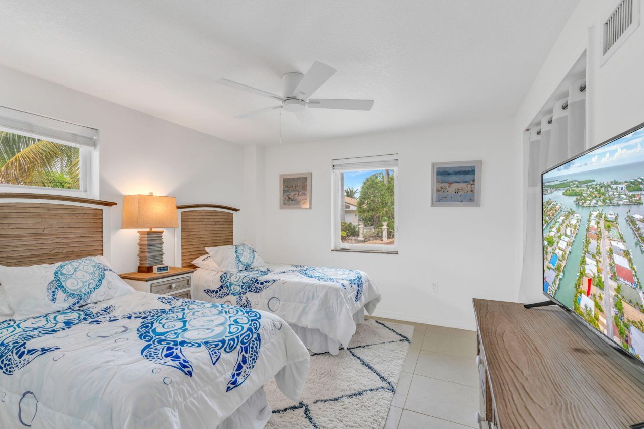 581 10th Street, Key Colony, FL 33051 Photo