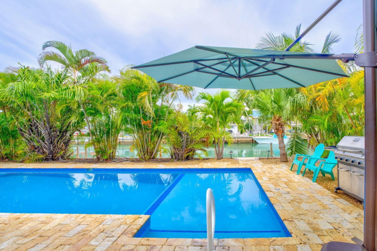 581 10th Street, Key Colony, FL 33051 Photo