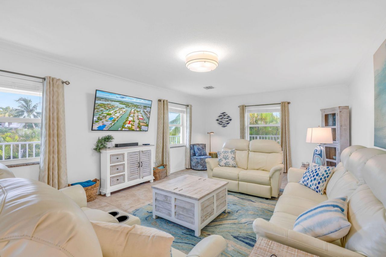 581 10th Street, Key Colony, FL 33051 Photo