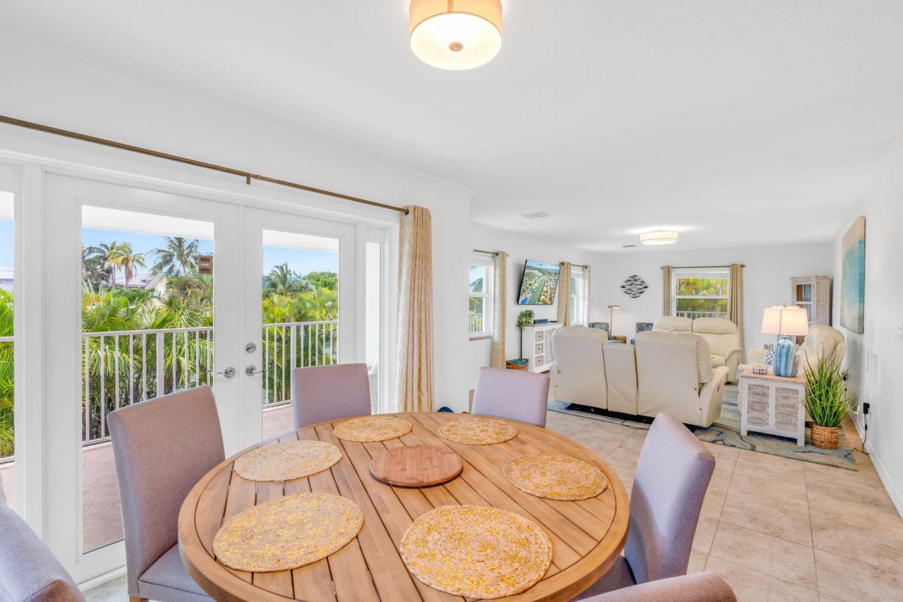 581 10th Street, Key Colony, FL 33051 Photo