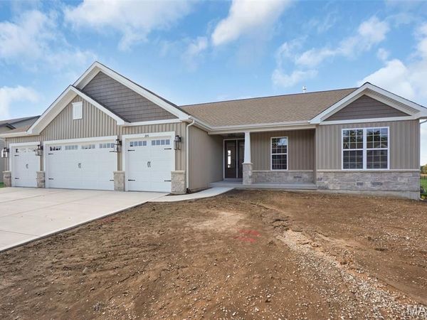 205 River Trace Court, O'Fallon, MO 63366