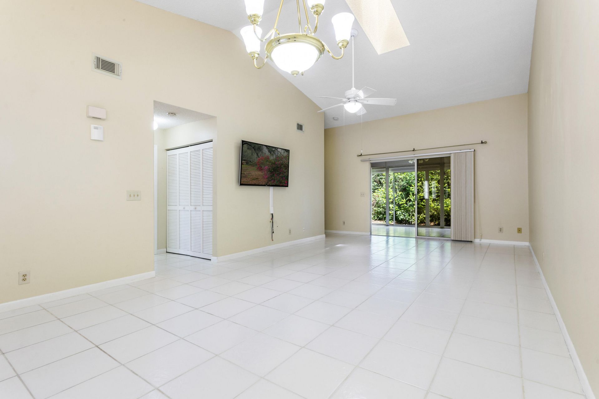 8187 SE Fox Hill Place, Hobe Sound, FL 33455 Photo