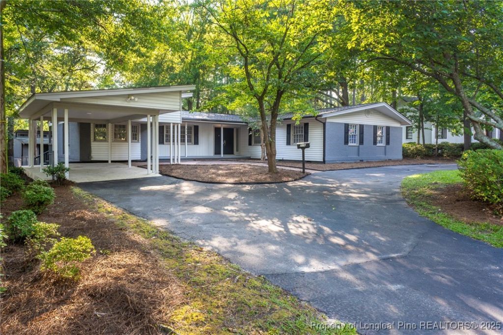 216 Glenburney Drive, Fayetteville, NC 28303 Main Photo