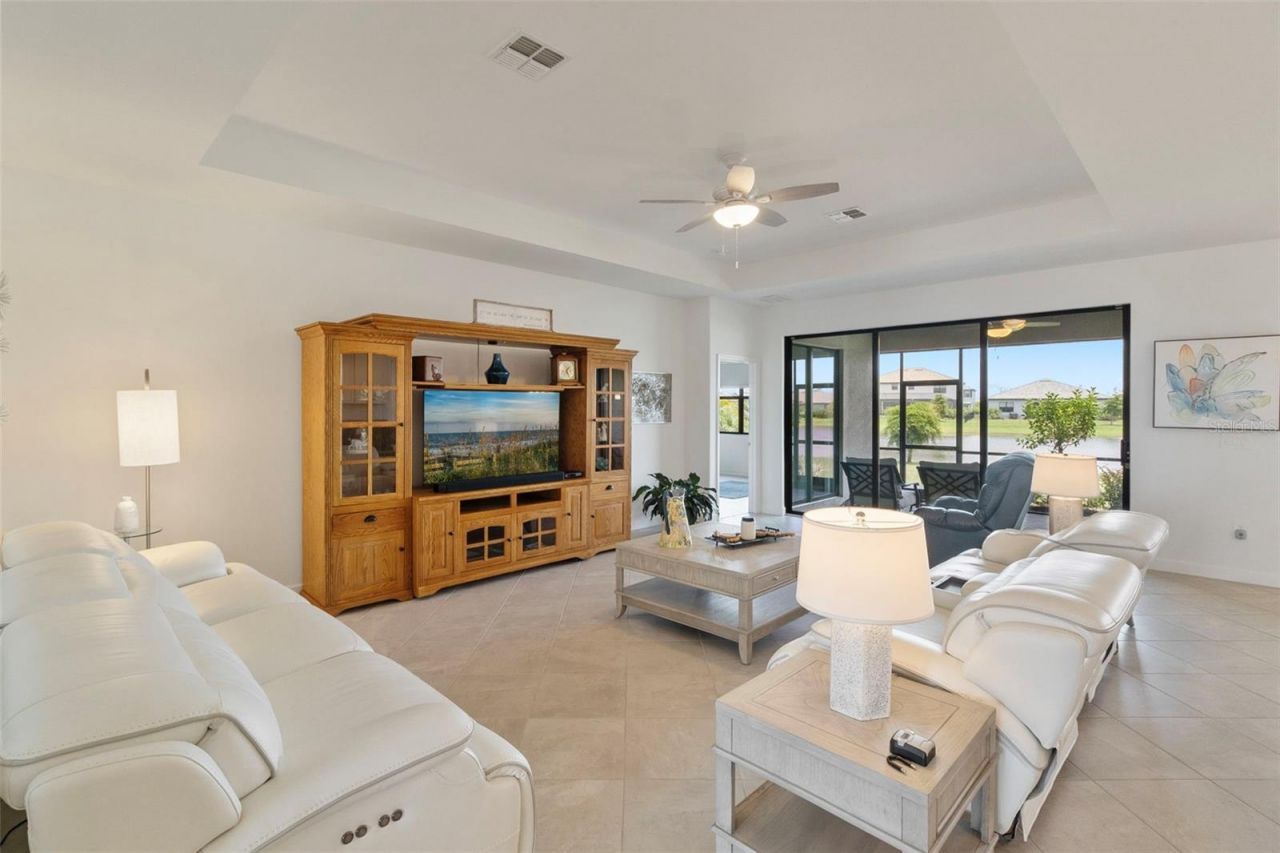 4961 Seafoam Trail, Bradenton, FL 34211 Photo