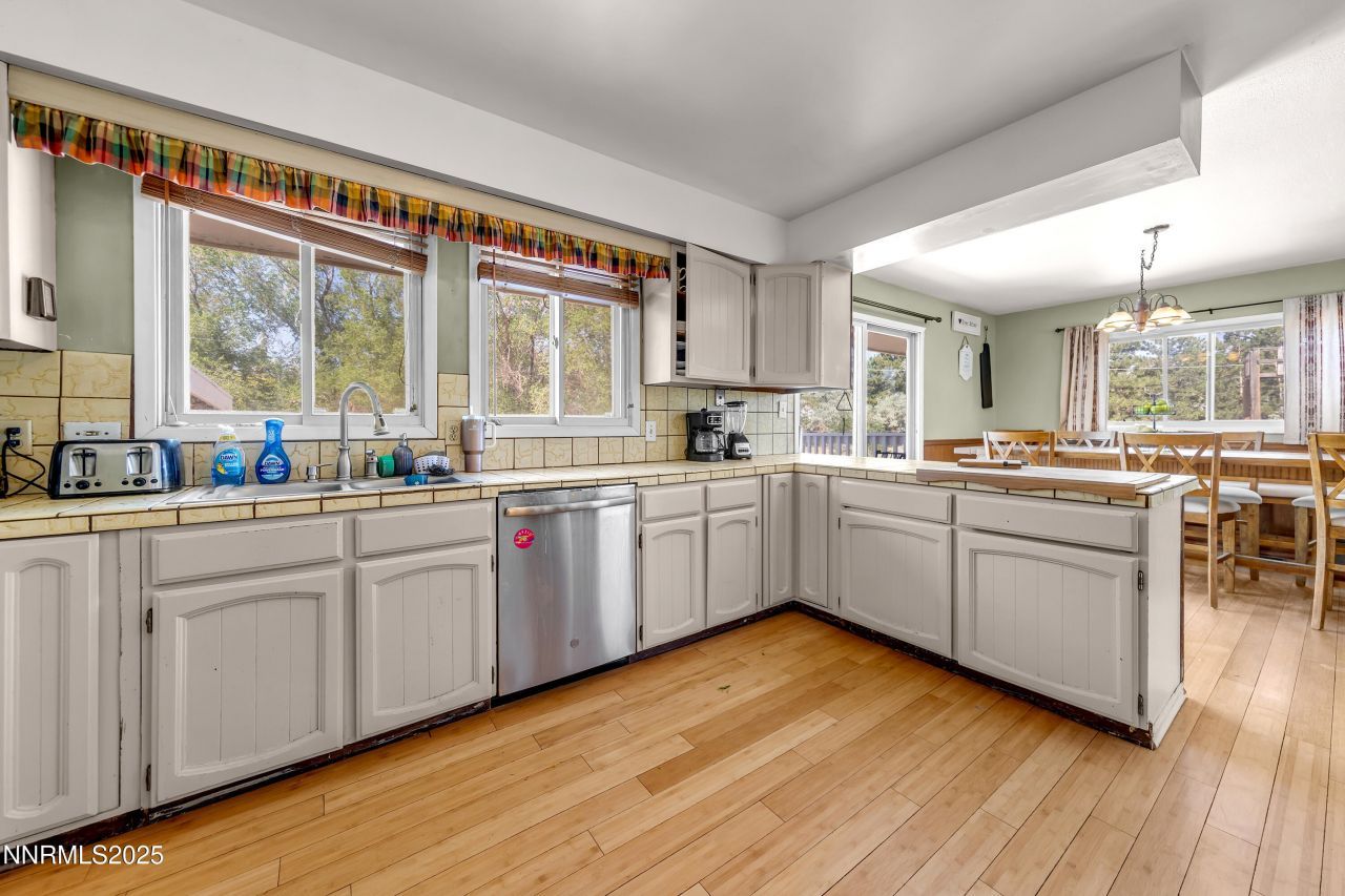 3225 Sun Cloud Cir Circle, Golden Valley, NV 89506 Photo