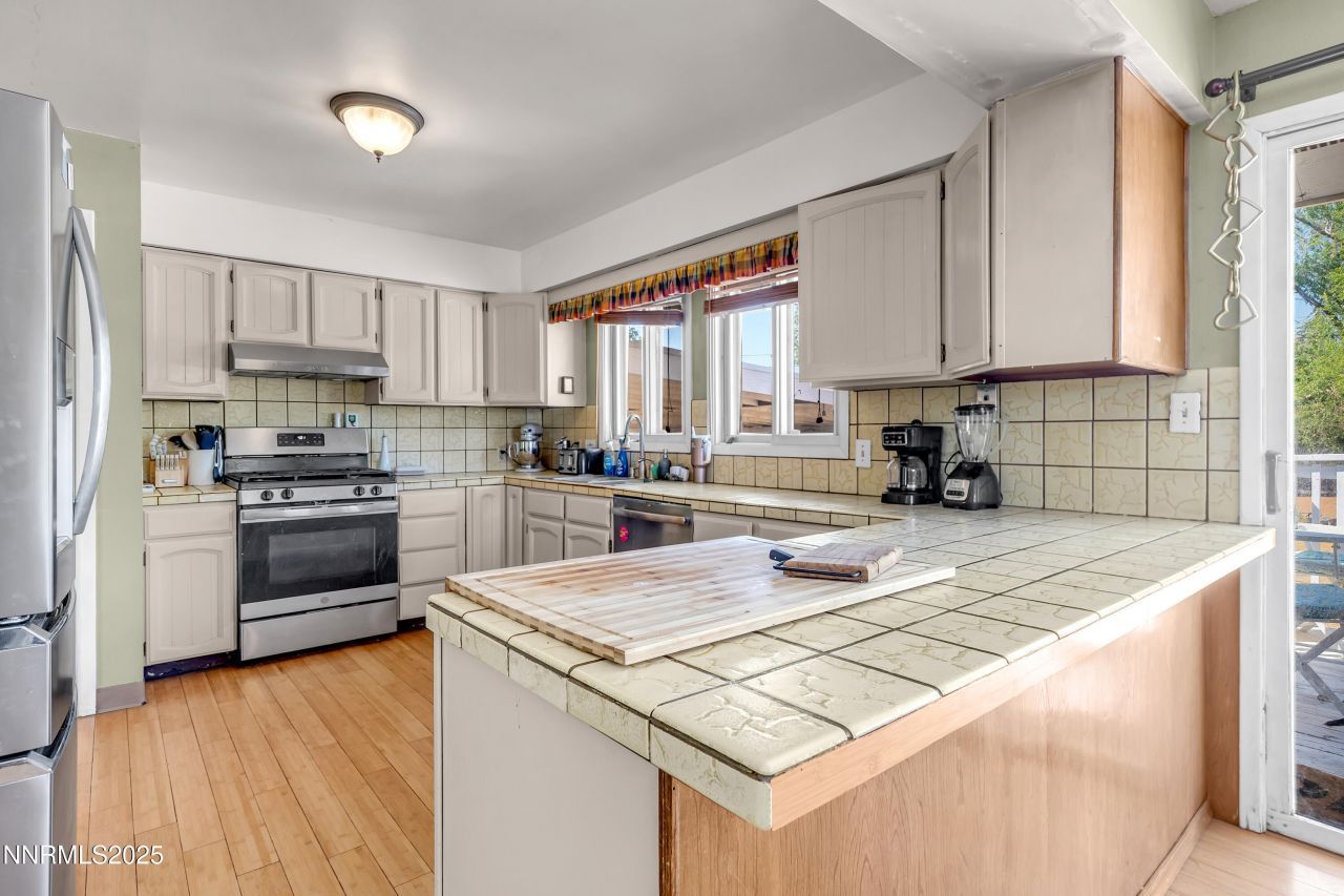 3225 Sun Cloud Cir Circle, Golden Valley, NV 89506 Photo