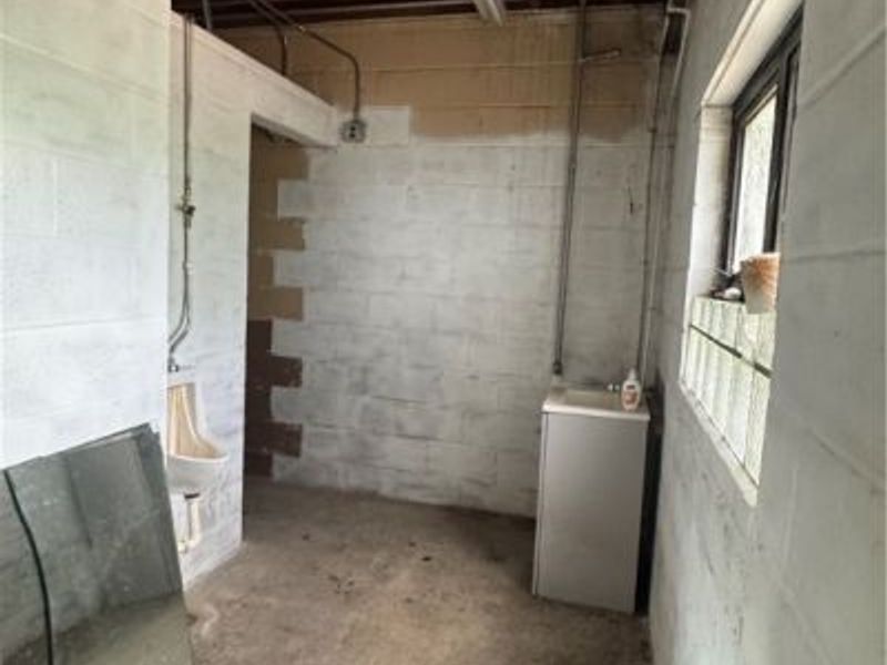 16219 Saint Clair Avenue, Cleveland, OH 44110 Photo 23