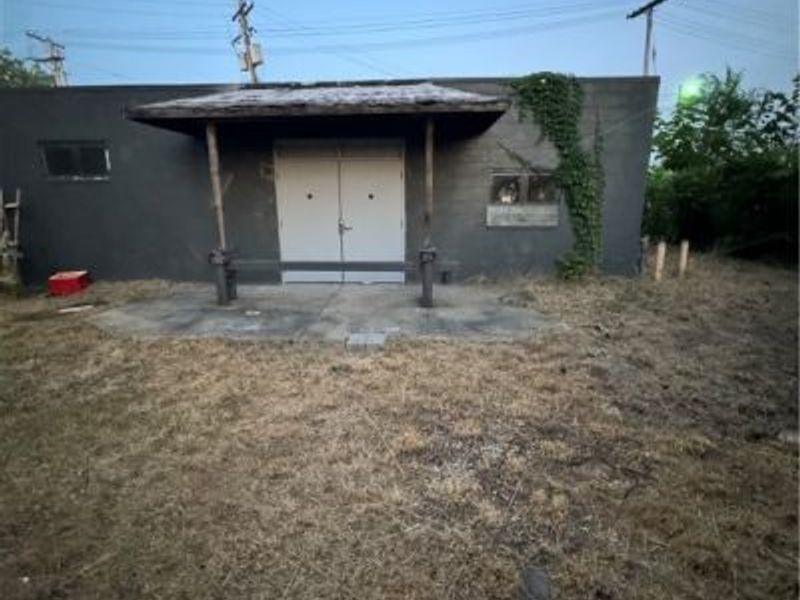 16219 Saint Clair Avenue, Cleveland, OH 44110 Photo 4