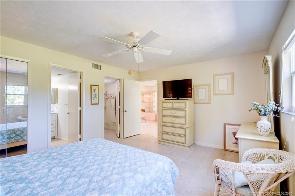2950 SE Ocean Boulevard, Unit 121-1, Stuart, FL 34996 Photo