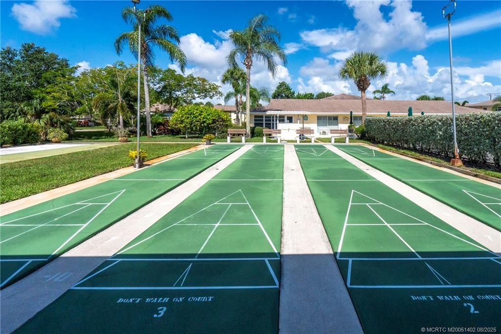 2950 SE Ocean Boulevard, Unit 121-1, Stuart, FL 34996 Photo