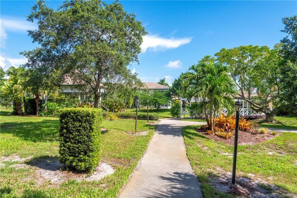 2950 SE Ocean Boulevard, Unit 121-1, Stuart, FL 34996 Photo