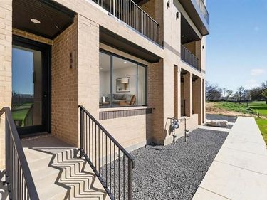 404 Vista Buena Trail, Fort Worth, TX 76111
