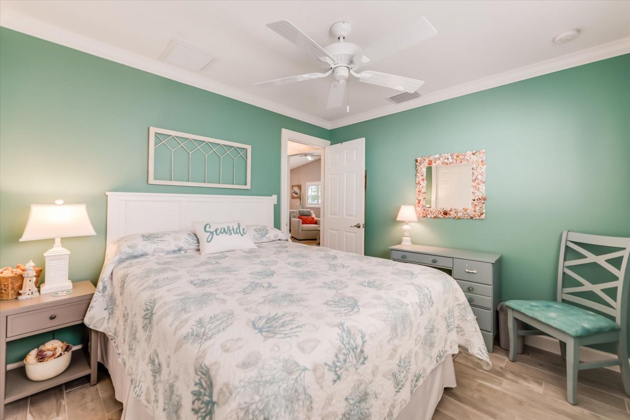 1657 Atlanta Plaza Dr, Sanibel, FL 33957 Photo