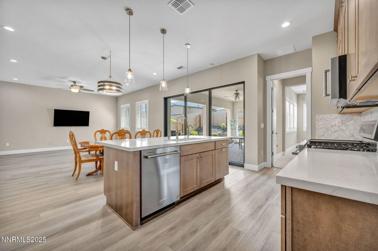 2250 Copper Brand Drive, Reno, NV 89521 Photo