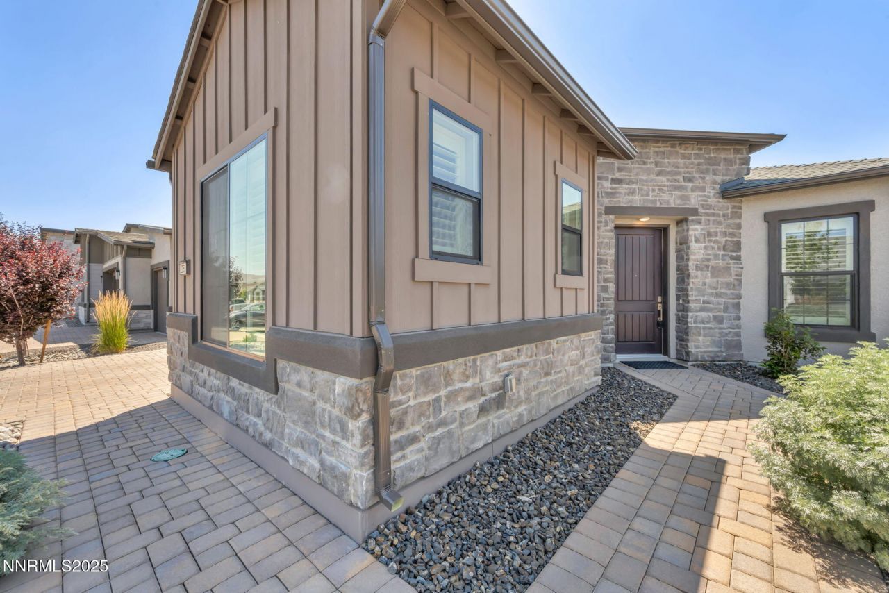 2250 Copper Brand Drive, Reno, NV 89521 Photo