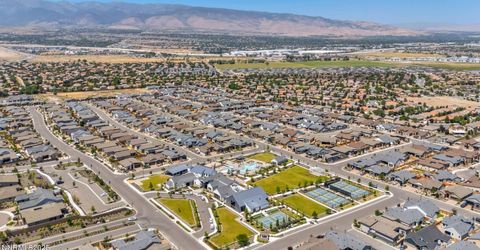 2250 Copper Brand Drive, Reno, NV 89521 Photo