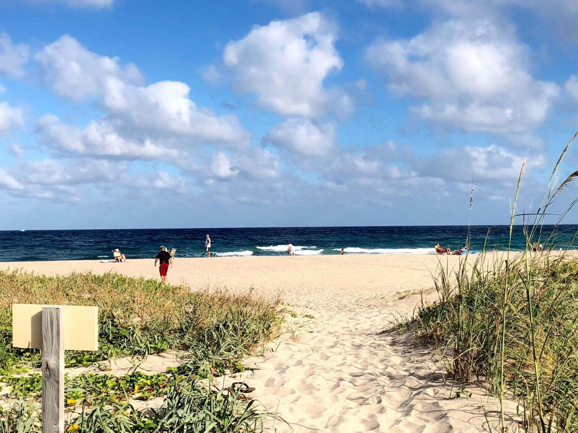 3600 N Ocean Drive, Unit 425, Singer Island, FL 33404 Photo