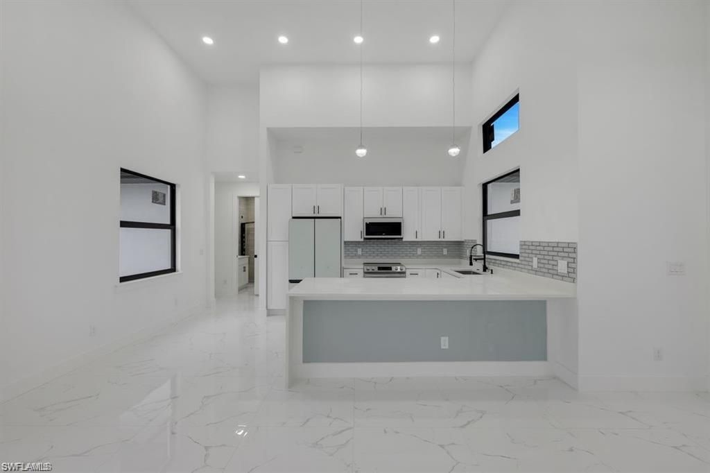 4321 NW 32nd St, Cape Coral, FL 33993 Photo