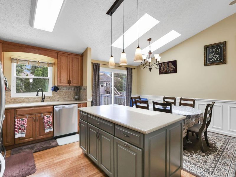 7852 Heathcock Court, Westerville, OH 43081 Photo 10