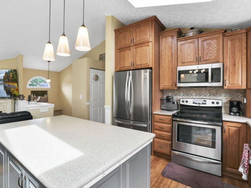 7852 Heathcock Court, Westerville, OH 43081 Photo 16