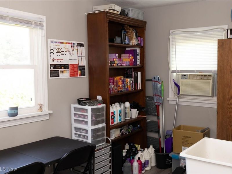 204 W Union Avenue, West Lafayette, OH 43845 Photo 13