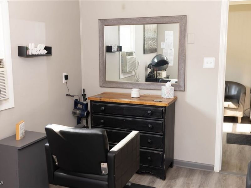 204 W Union Avenue, West Lafayette, OH 43845 Photo 7