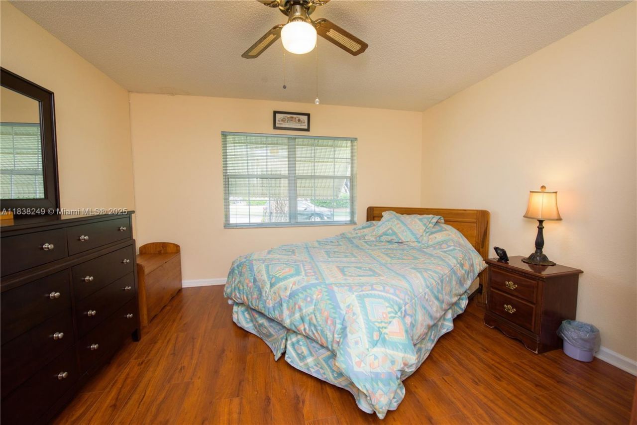 2510 SE 7th Pl, Homestead, FL 33033 Photo