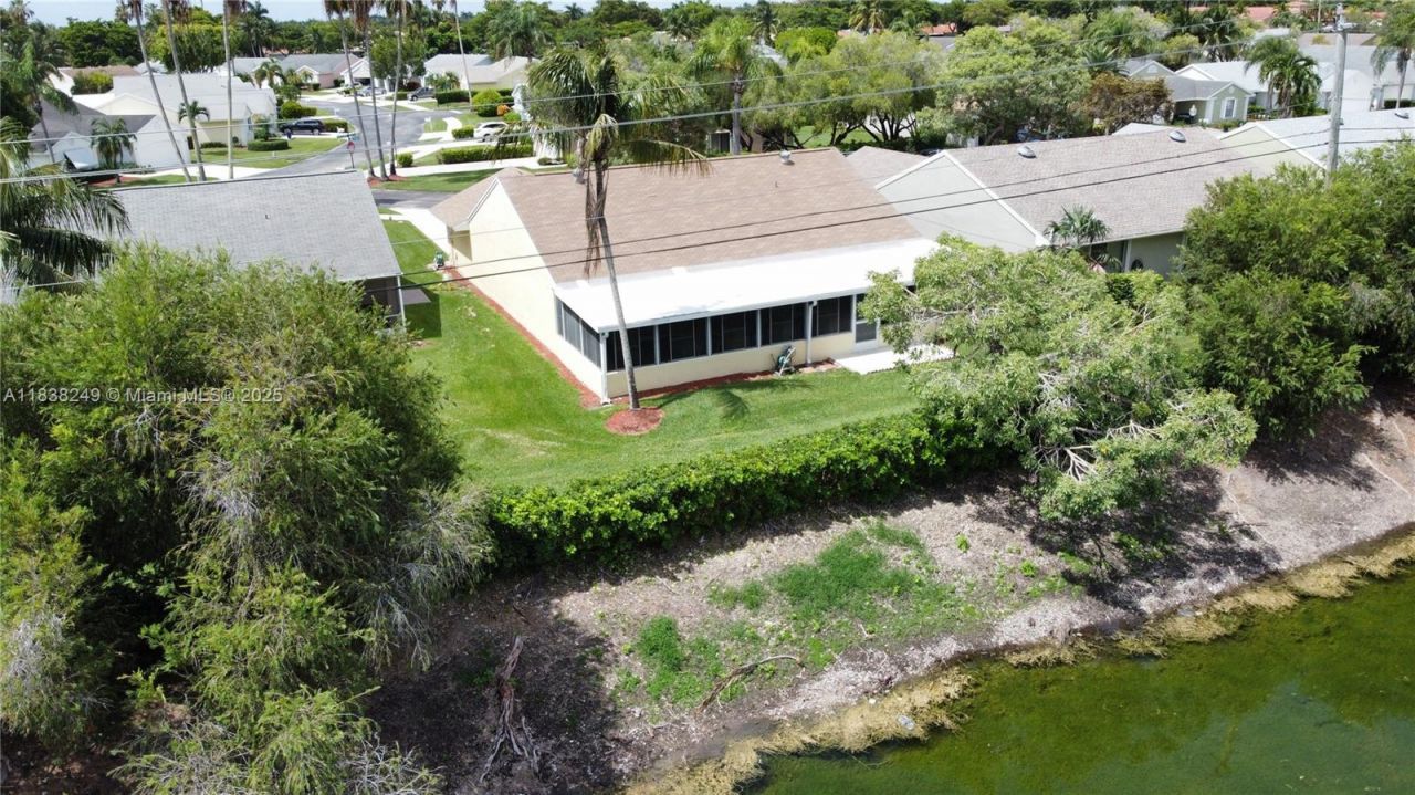 2510 SE 7th Pl, Homestead, FL 33033 Photo