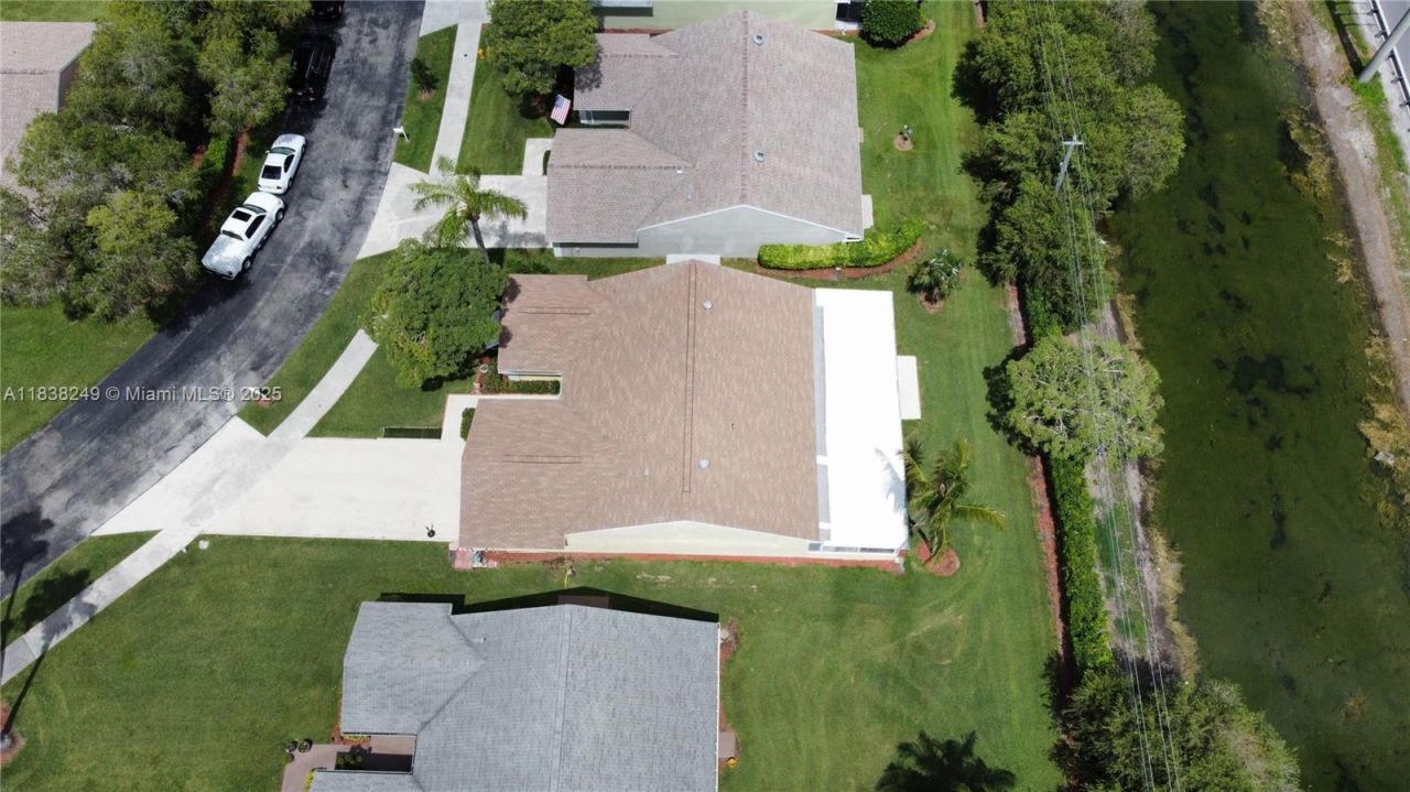 2510 SE 7th Pl, Homestead, FL 33033 Photo