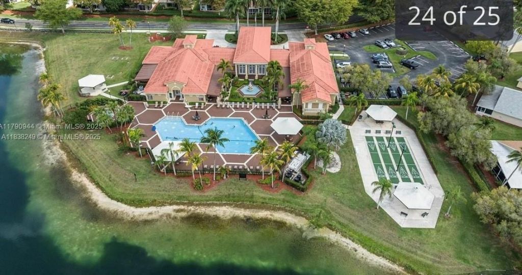 2510 SE 7th Pl, Homestead, FL 33033 Photo