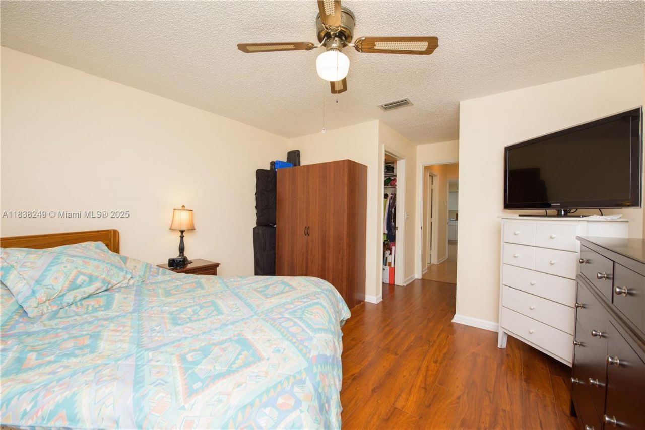 2510 SE 7th Pl, Homestead, FL 33033 Photo