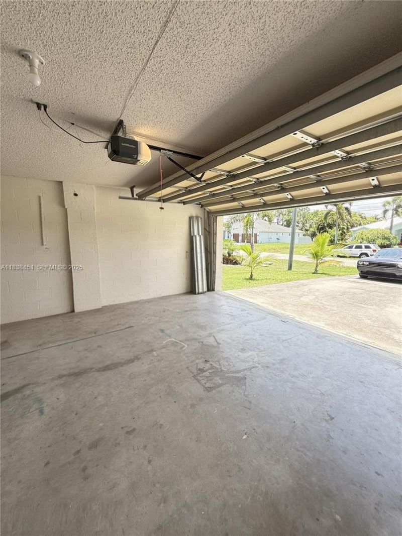 5338 NW South Crisona Cir, Port Saint Lucie, FL 34986 Photo