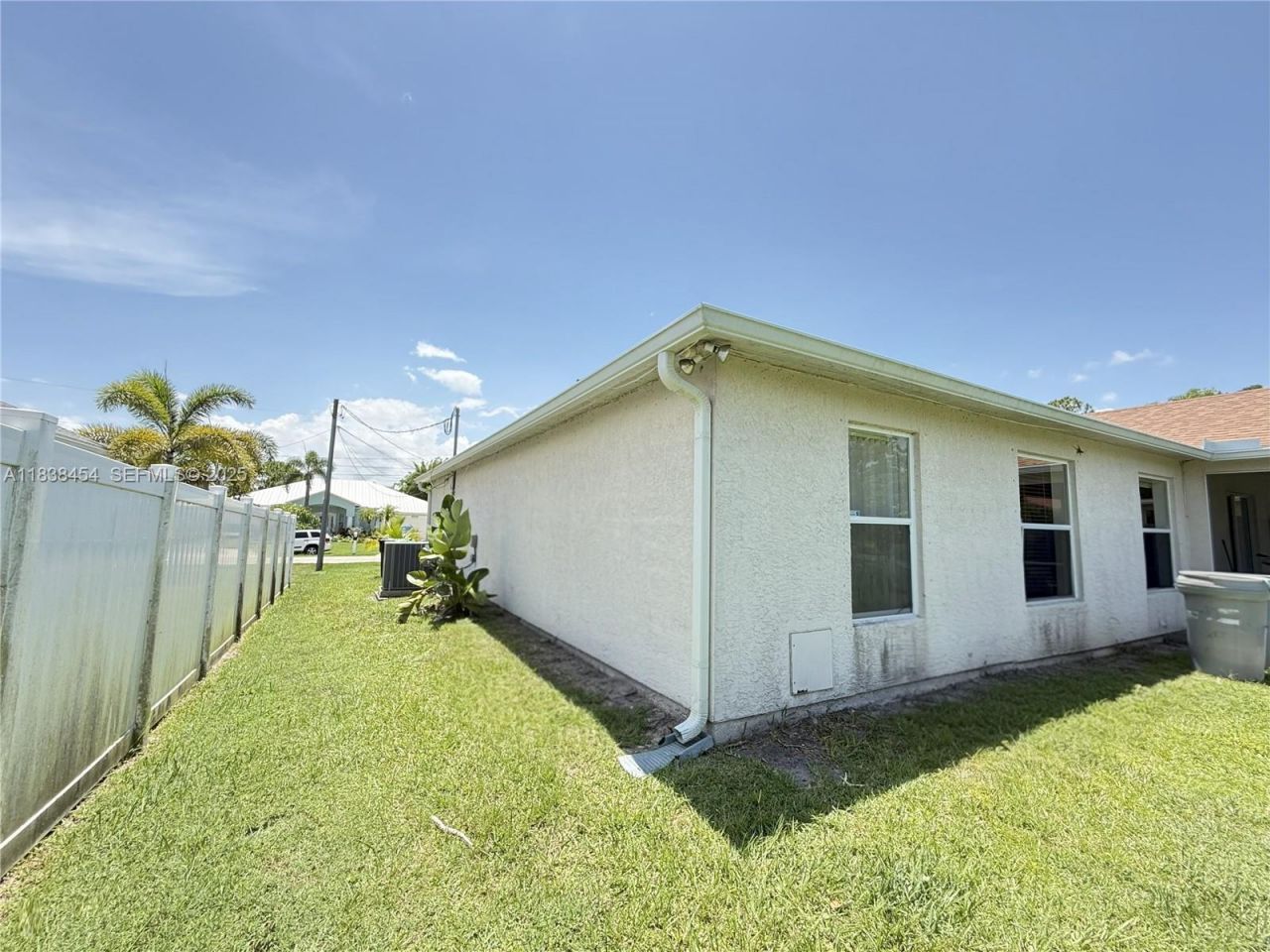 5338 NW South Crisona Cir, Port Saint Lucie, FL 34986 Photo