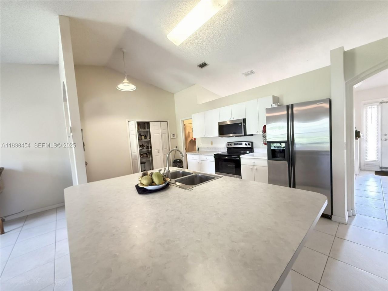 5338 NW South Crisona Cir, Port Saint Lucie, FL 34986 Photo