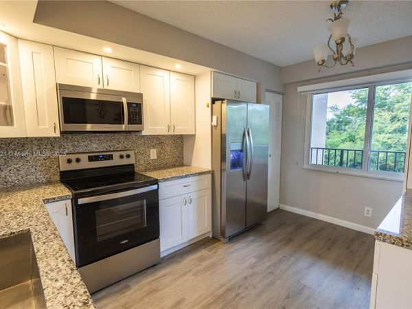 Unit 407I, Pembroke Pines, FL 33027