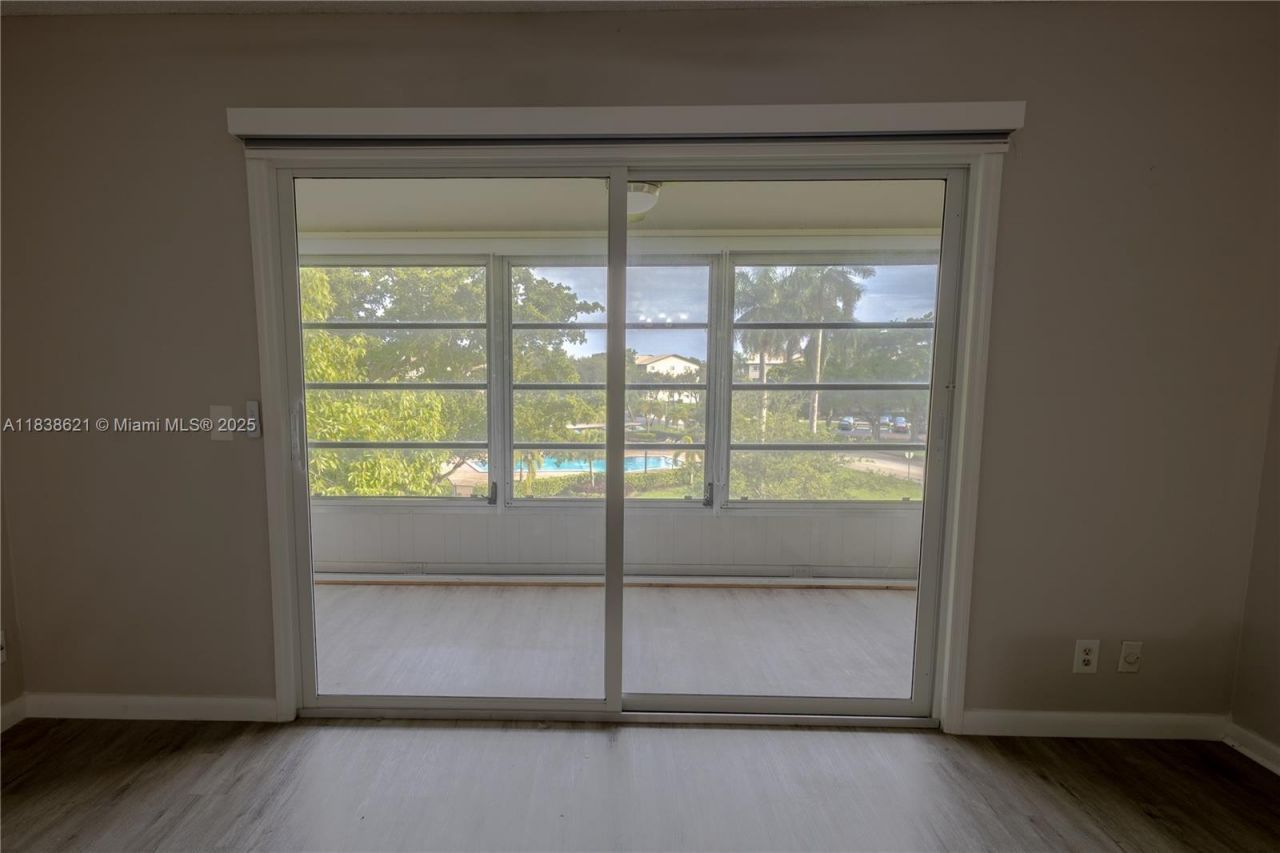 Please Call For Address, Unit 407I, Pembroke Pines, FL 33027 Photo