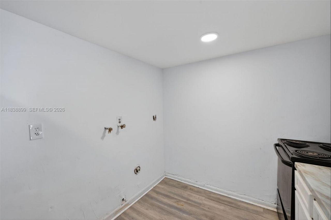 2767 NW 197th Ter, Miami Gardens, FL 33056 Photo