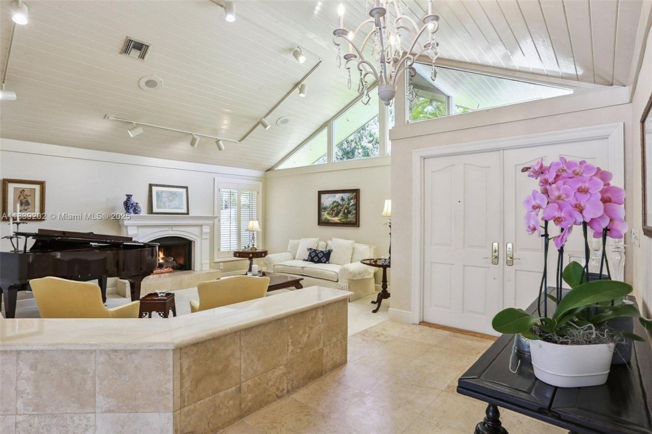 13025 SW 108th Ave, Miami, FL 33176 Photo