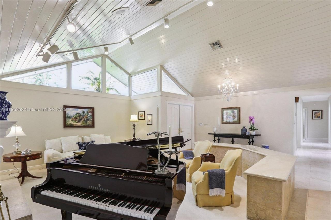 13025 SW 108th Ave, Miami, FL 33176 Photo