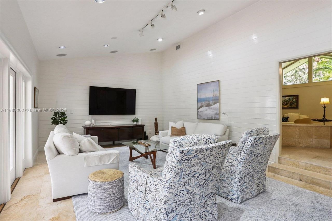 13025 SW 108th Ave, Miami, FL 33176 Photo