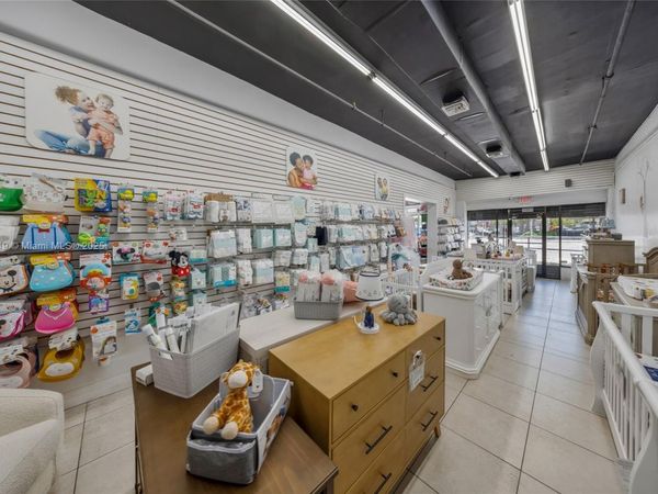 1201 W Flagler St, Miami, FL 33135